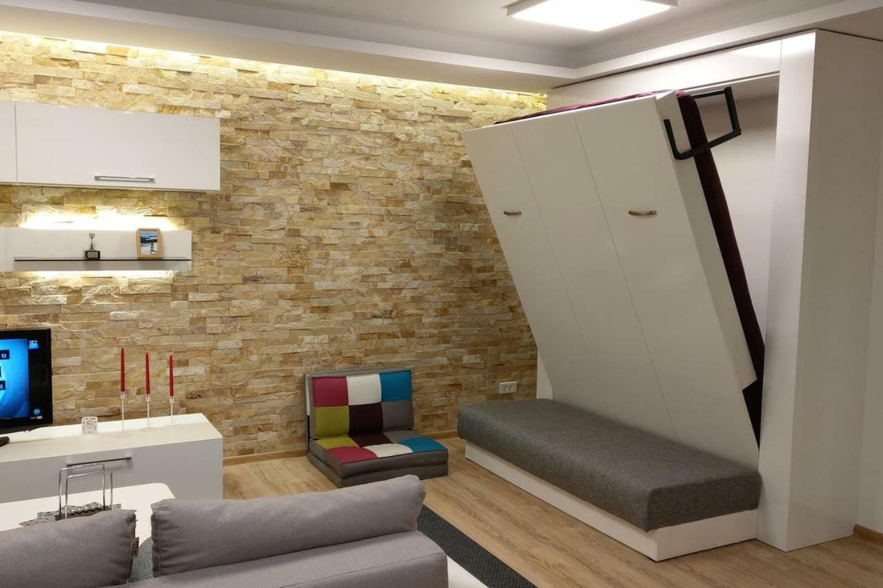 Studio 10 Buşteni Εξωτερικό φωτογραφία